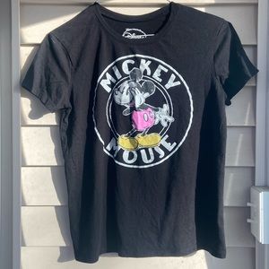Junior girls Disney Mickey Mouse T-shirt size (L 11/13)